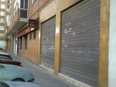 Local comercial en Plaza de Muñoz Bernal