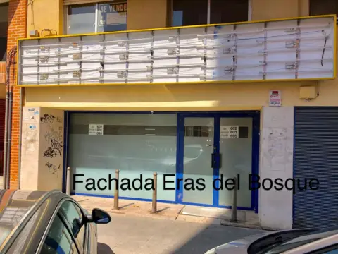 Local comercial en calle de las Eras del Bosque