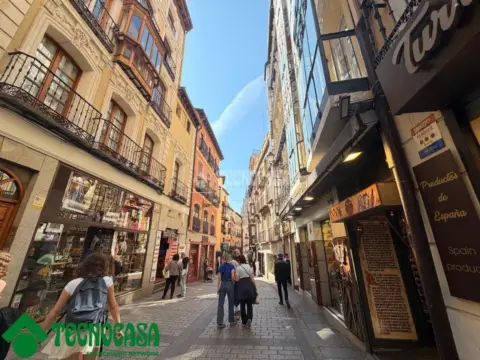 Piso en Casco Antiguo