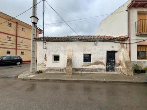 Casa rústica en Ribatejada