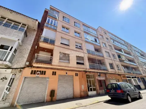 Piso en calle de Santo Tirso