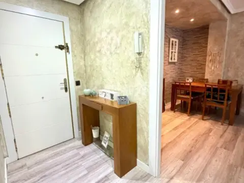 Piso en Los Villares-Grupo Pinar