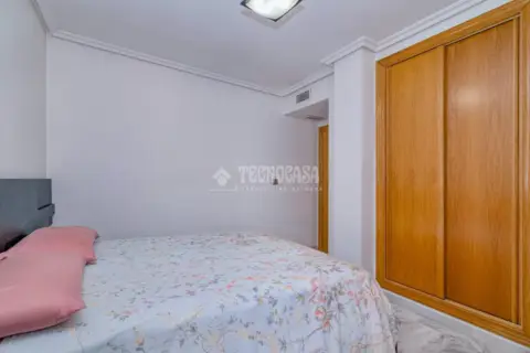 Ático en Los Periodistas-Parque Almunia-Albayda