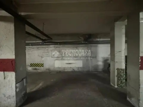 Garaje en calle África