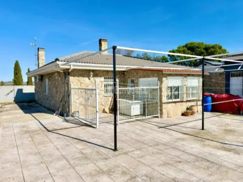 Casa unifamiliar en Valdeavero