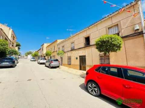 Casa adosada en Balazote