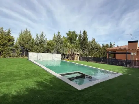 Casa unifamiliar en calle Carahorma G