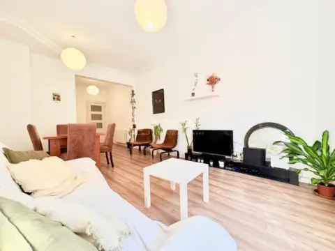 Piso en La Nova Esquerra de l'Eixample