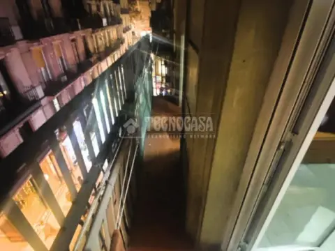 Piso en El Raval