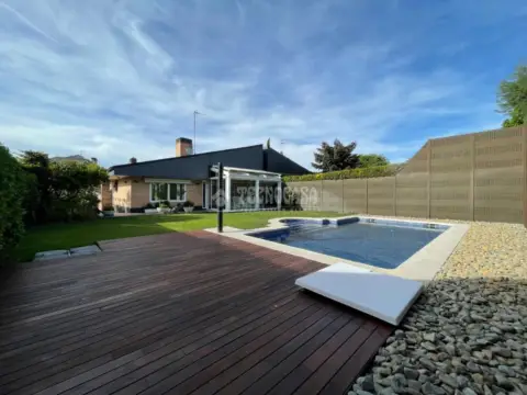 Casa pareada en Zona de las Cárcavas-Arroyo del Bosque