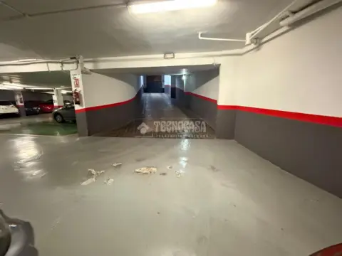 Garaje en calle del Álamo