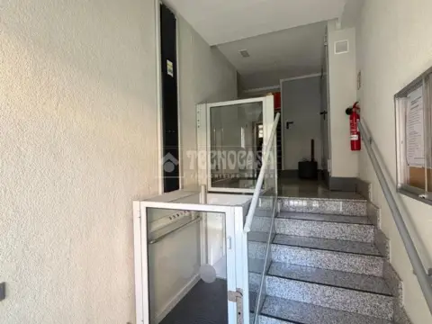 Piso en Valdezarza