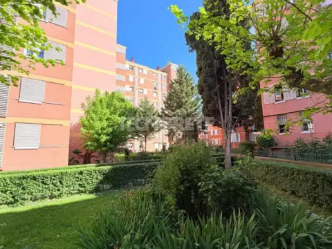 Piso en calle de Maqueda