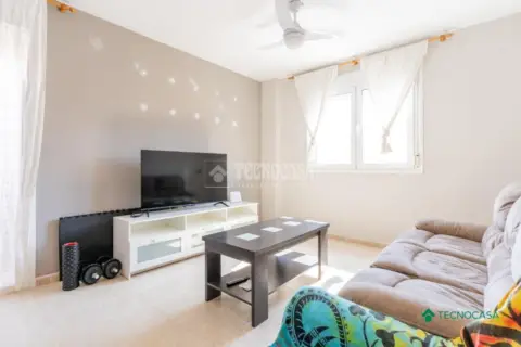 Piso en Aguadulce Sur
