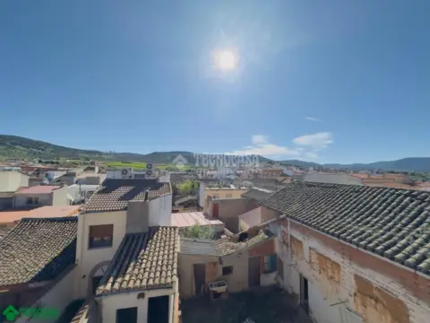 Casa unifamiliar en Los Navalucillos