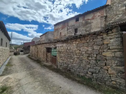 Casa rústica en calle del Hospital