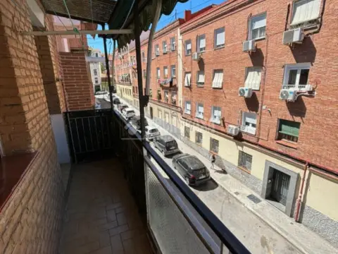 Flat in calle de Campo Real