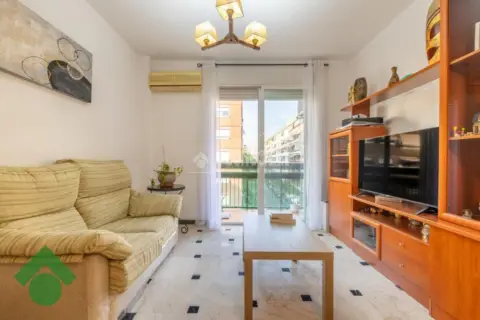 Piso en Ciudad Jardín-Zoco