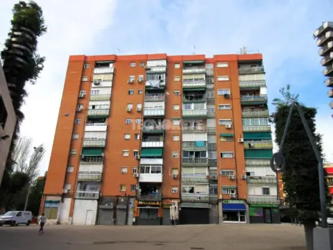 Piso en calle de Sevilla