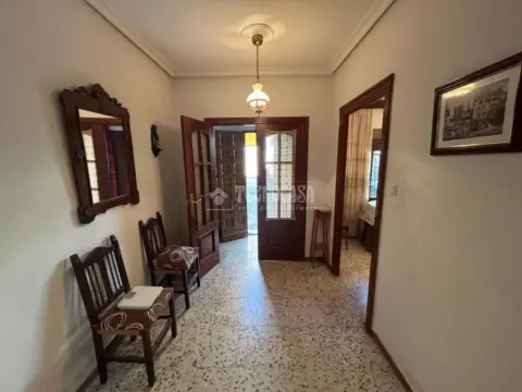 Casa pareada en Ibros