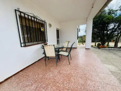 Casa unifamiliar en Mora