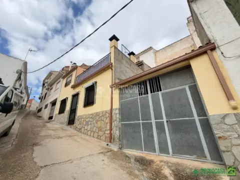 Casa adosada en Subida de Malagón