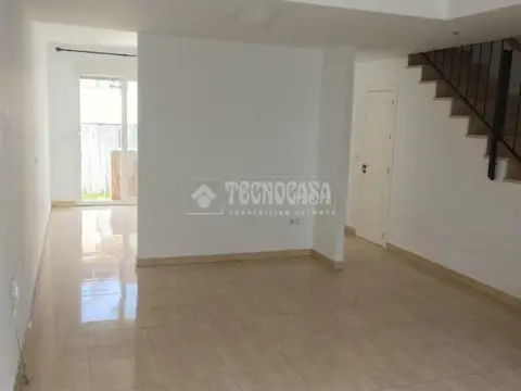 Casa adosada en Palomares del Río