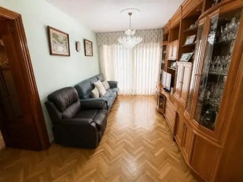 Piso en Zarzaquemada