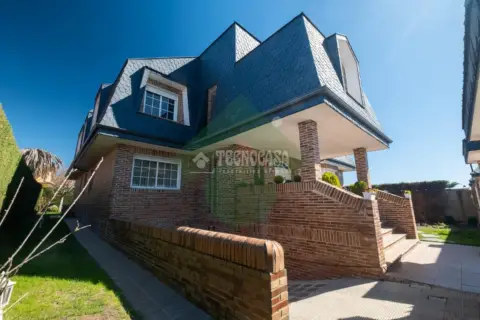 Casa unifamiliar en Griñón