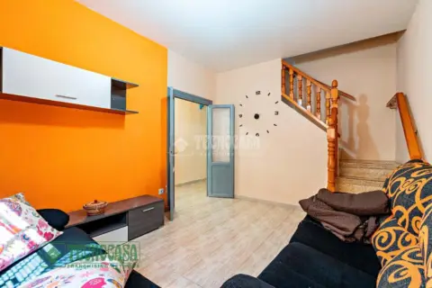 Casa adosada en Barrio Sur