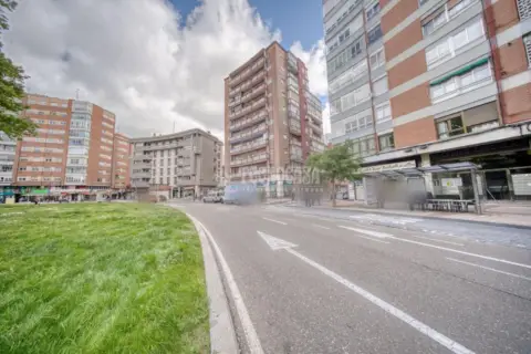 Piso en Circular-Vadillos
