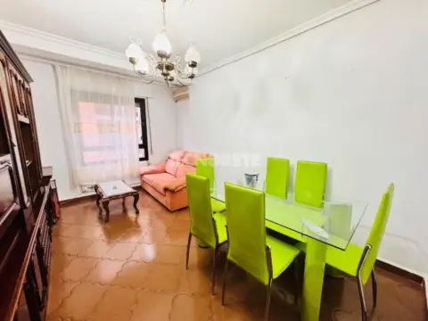 Piso en calle de Joaquina Santander