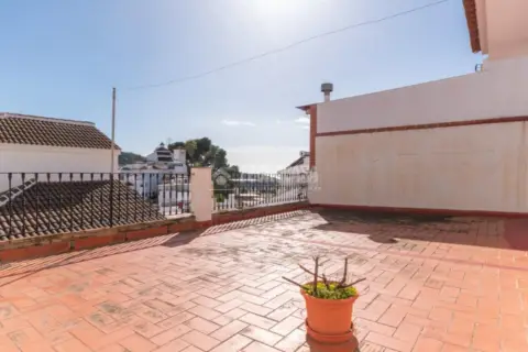 Casa adosada en Algarrobo