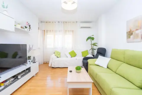 Piso en Los Arcos-El Viviero