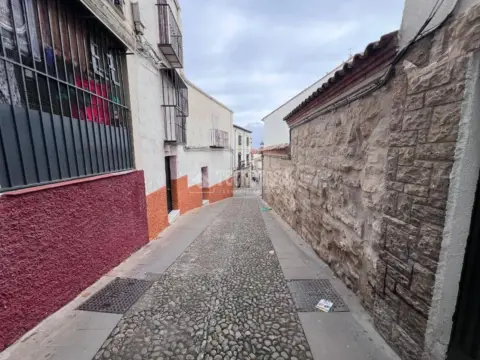 Piso en Ctra. de Circunvalación-La Magdalena