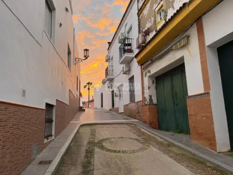 Casa adosada en Palos de la Frontera