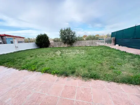 Casa unifamiliar en Pinseque