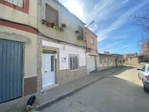 Casa adosada en Santa Ana