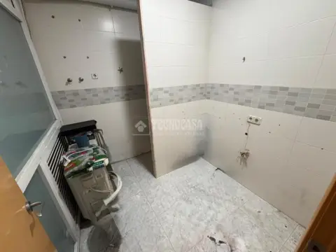 Local comercial en Sant Adrià de Besòs