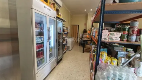 Local comercial en San José-San Carlos-Fontanal
