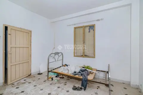 Casa adosada en calle de los Álamos
