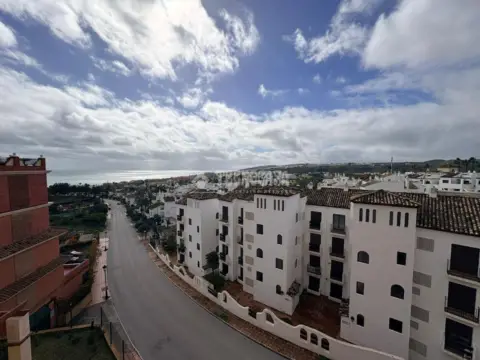 Piso en Urbanización El Hacho-La Duquesa Golf