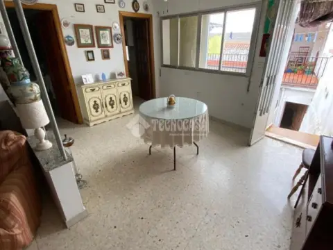 Casa pareada en Aljucén