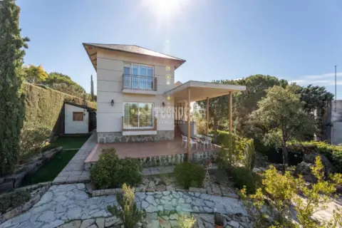 Casa unifamiliar en Los Robles