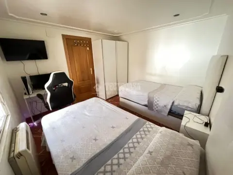 Casa pareada en Santa Ana