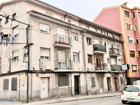 Piso en Cuatro Caminos