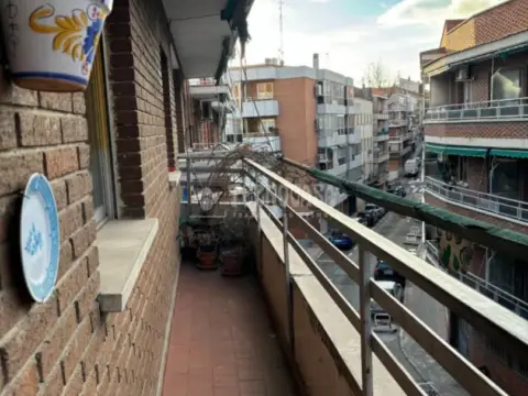 Piso en calle de Carlos Hernández