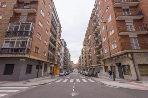 Piso en Delicias-Prosperidad-Rollo-Puente Ladrillo