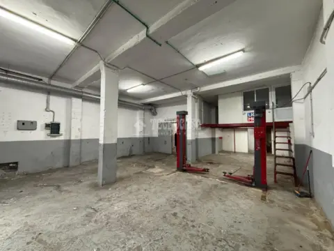 Nave industrial en calle Piedra de Molino