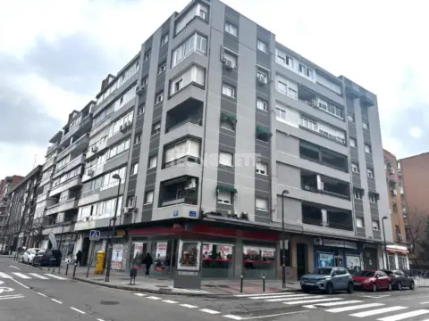 Piso en calle de Asturias